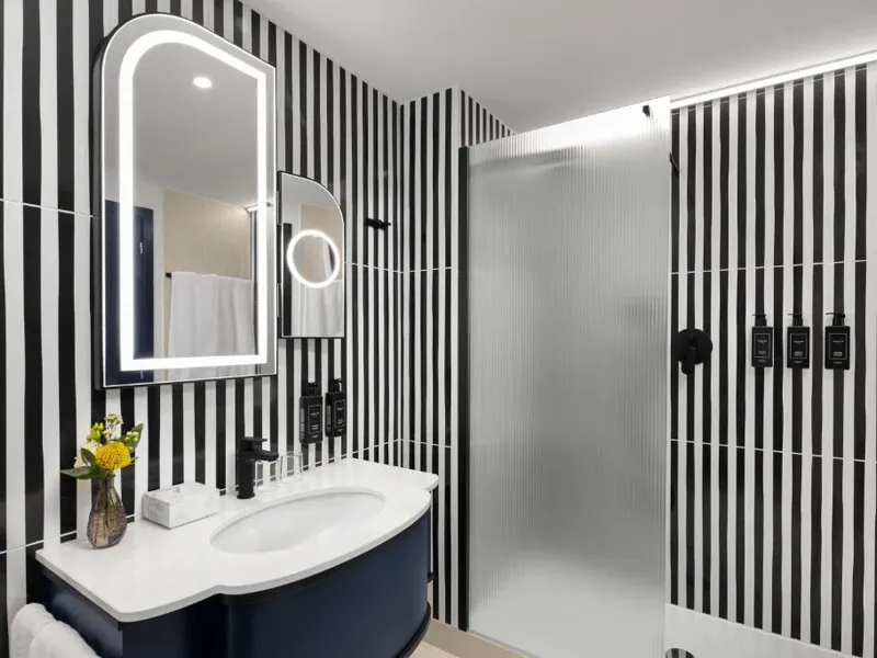 Anglo American Hotel Florence, Curio Collection by Hilton – Florence (IT) Anglo American Hotel Florence, Curio Collection by Hilton – Florence (IT)